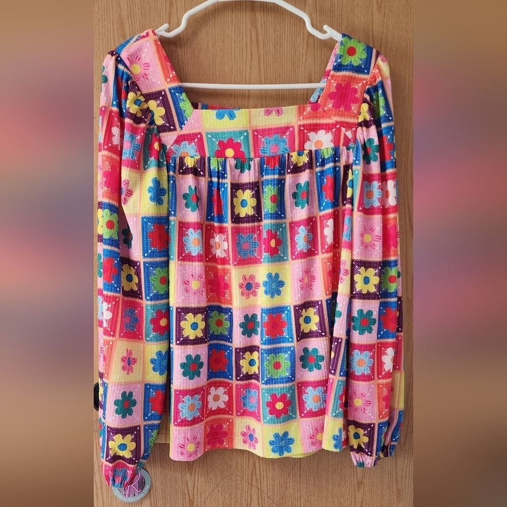 Colorful Floral Patchwork Blouse - Picture 2 of 4